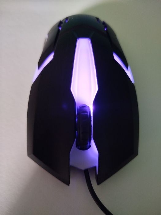 Sprzedam mysz przewodową RGB firmy YELANDAR®