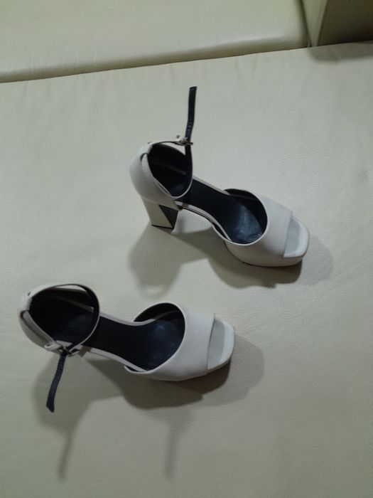 Sandalia Stradivarius