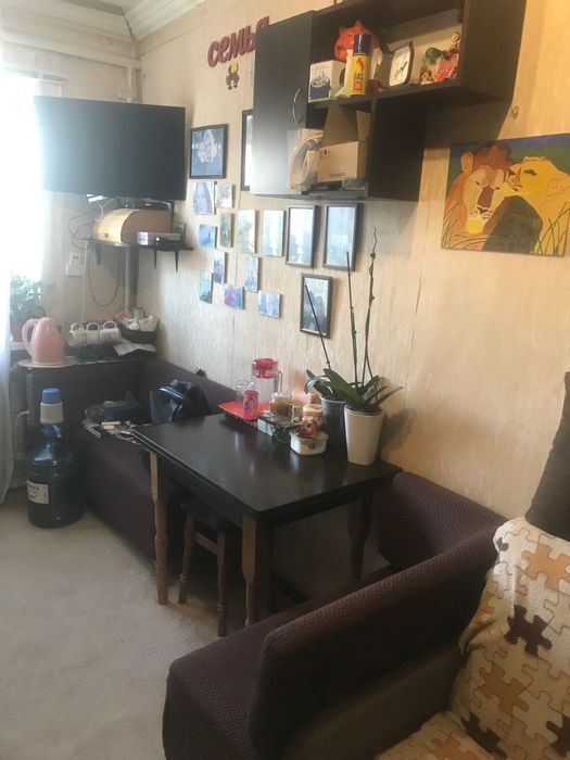 Продам дві кімнати