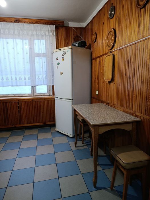 Оренда 2-кімнатної квартири р-н Митниця