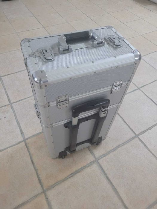 Trolley em alumínio