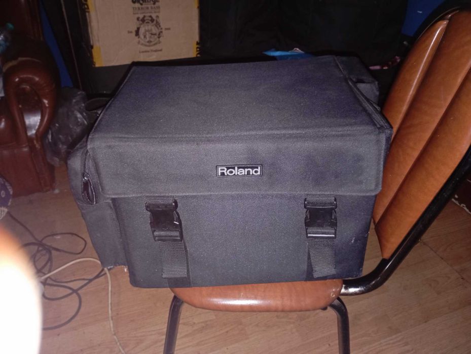 Roland AC-60 Acoustic Chorus