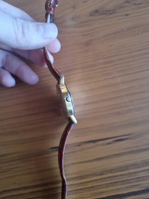 Годинник кварцевий Casio