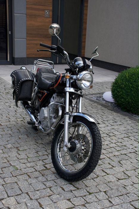 Suzuki GN 250 Kufry Skóra