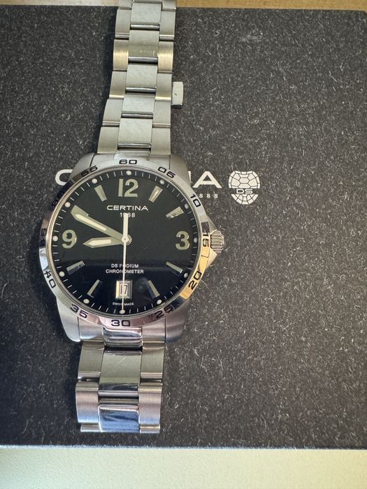 Годинник Certina