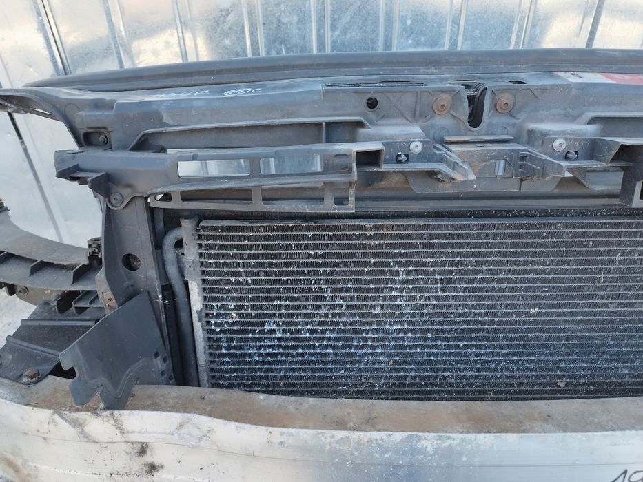 pas przedni belka chlodnice audi a3 8p 1.6 bse benzyna 2005-2008