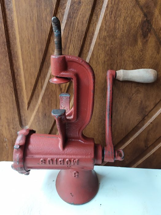 Продам мясорубку в рабочем состоянии