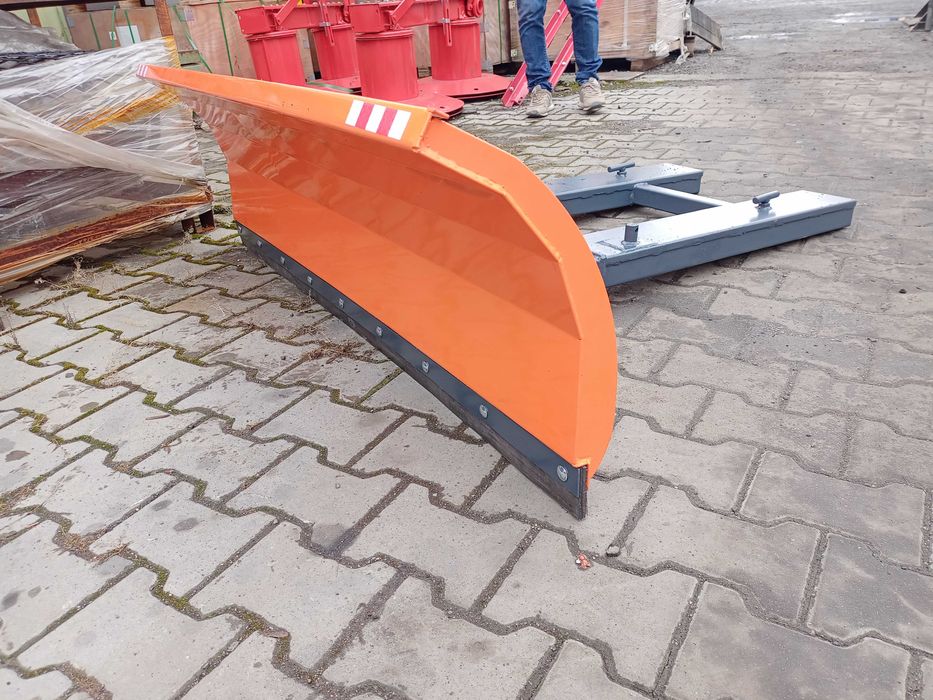 Pług śnieżny 150cm na wózek widłowy pług do śniegu 3x skręt lewo prawo