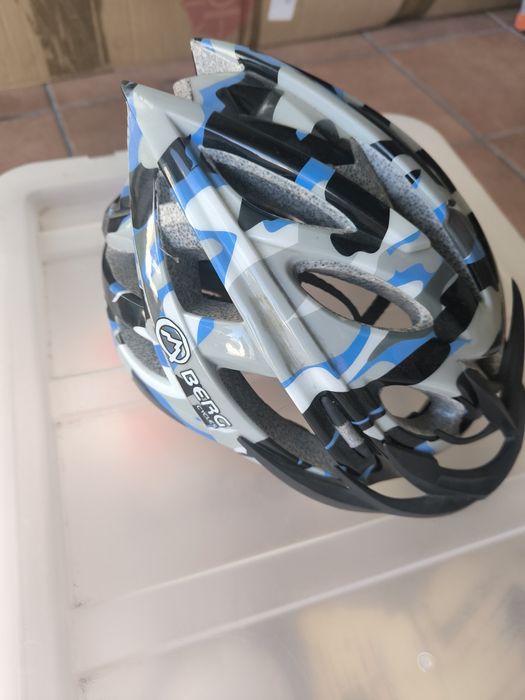 Capacete Bicicleta marca berg Criança