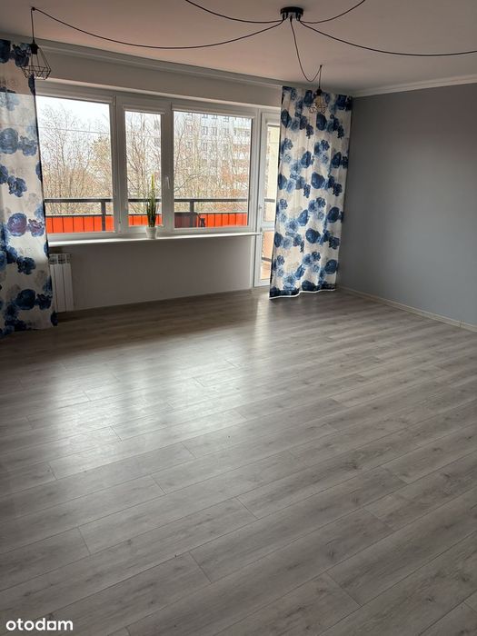 Przestronne 3-pokojowe mieszkanie, widok na Plac Jana Pawła II