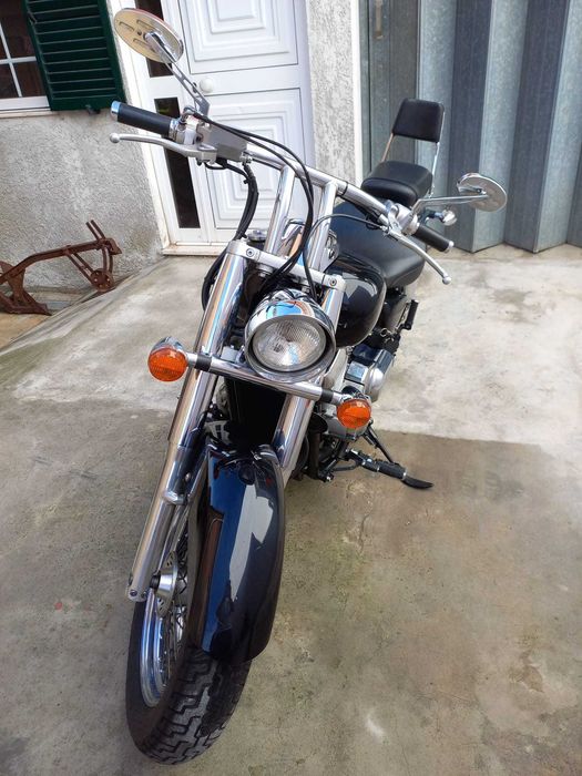 Honda Shadow VT750