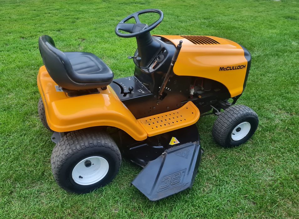 Traktorek kosiarka Husqvarna Mcculoch 13.5 konia  skrzynia manualna