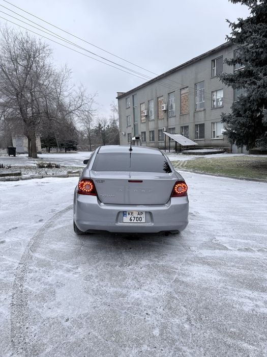 Продам Dodge Avenger