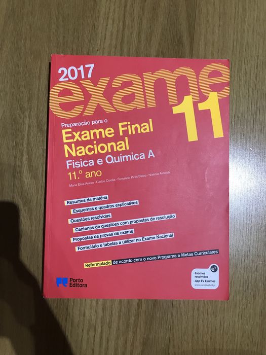 Livro exame final nacional Física e Química 11 para preparação de exames finais