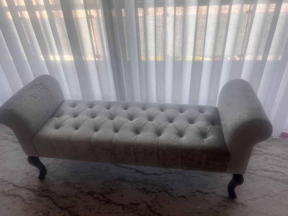 Banqueta veludo cinza