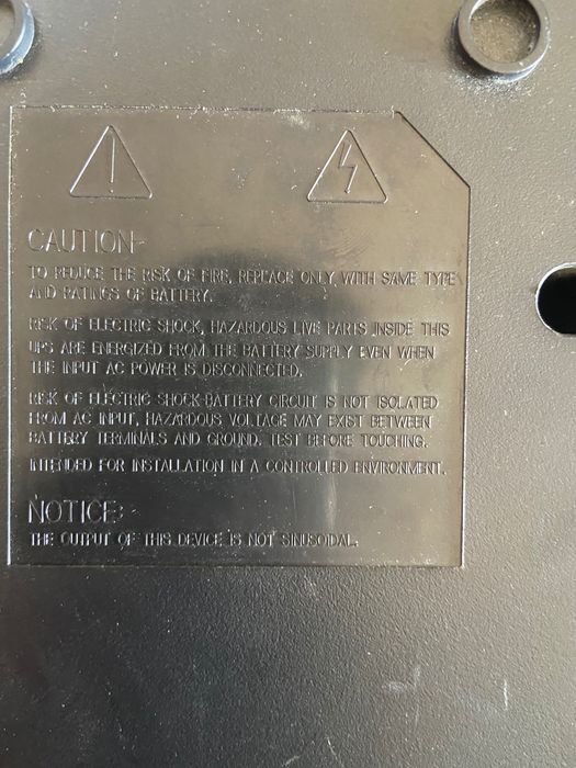 UPS Line Interactive Eaton 5E428961425461104643