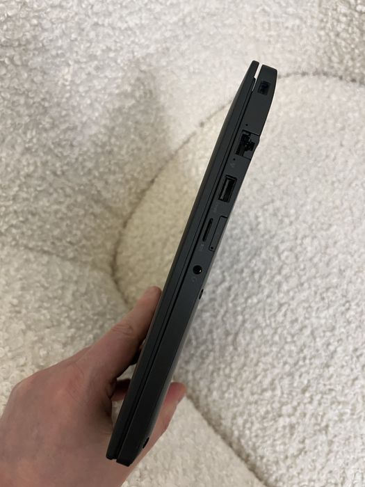 Dell latitude 7390 i7-8650u 13.3inch FHDips