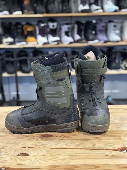 Vans Hi country rozm. 44/28,5 buty snowboardowe