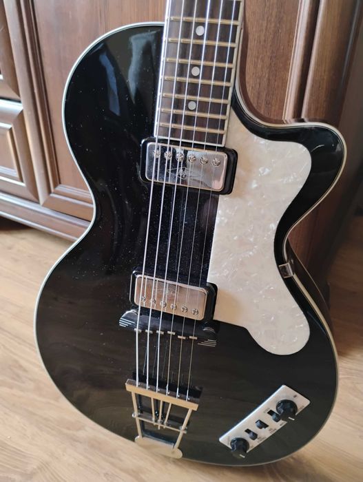 Gitara Hofner hollow body