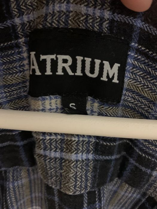 Стильна жіноча сорочка в клітинку