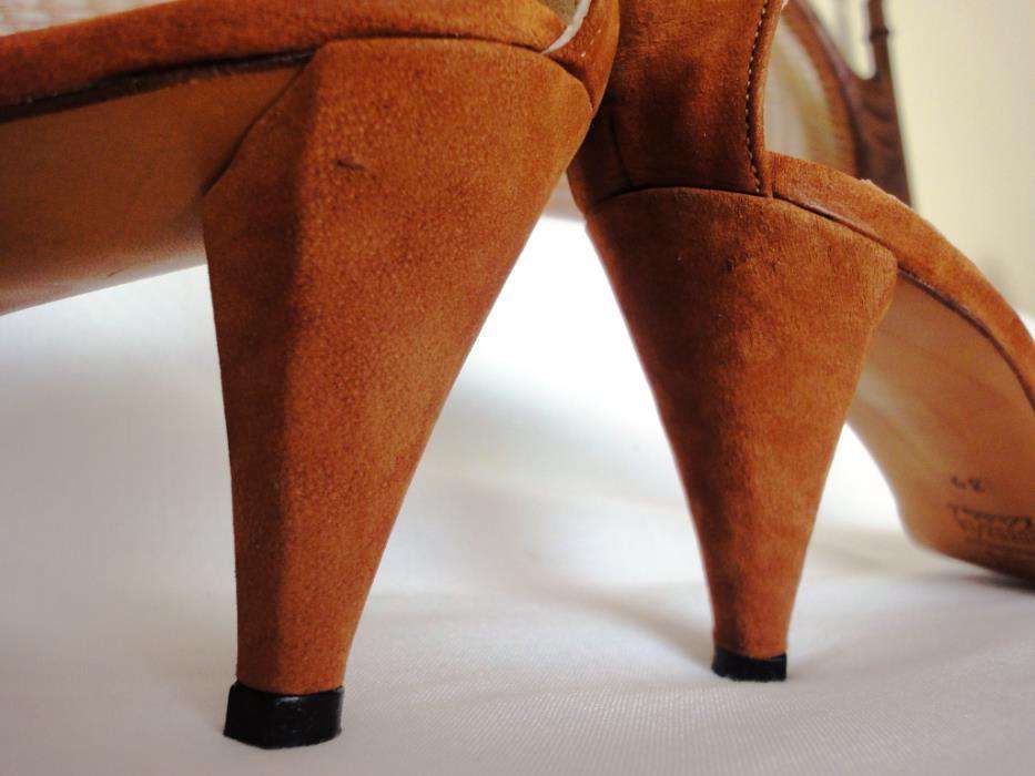 Sandálias tom "nude" NOVAS