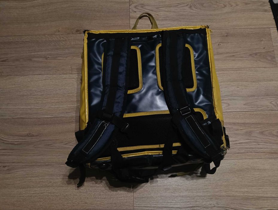 TORBA GLOVO | Plecak Kurierski  Stan: TYRAŁA, ale działa