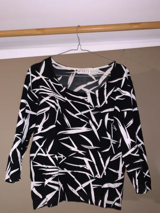 Ładny sweterek damski