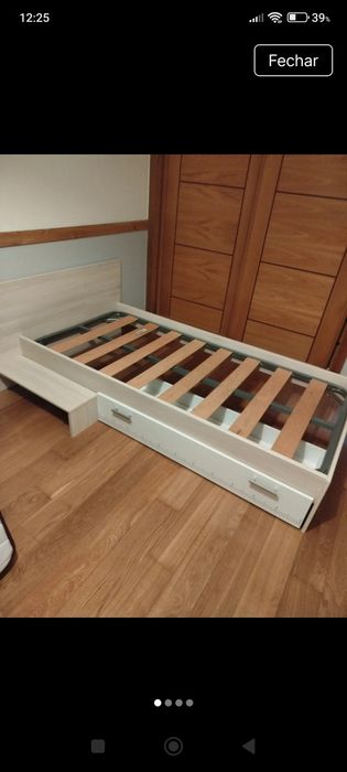 Cama de solteiro