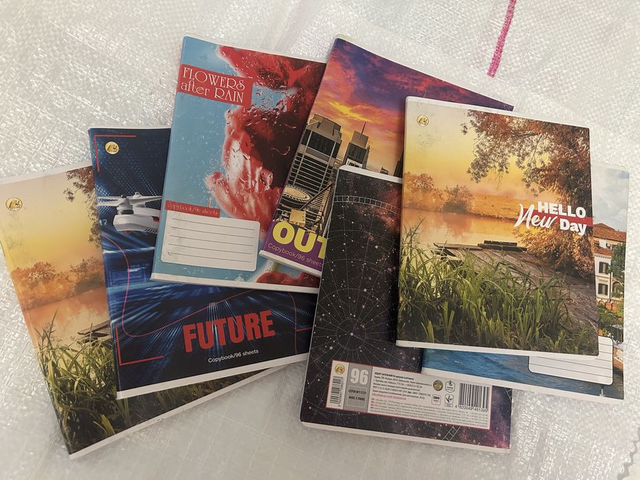 Зошити в клітинку 96 аркушів