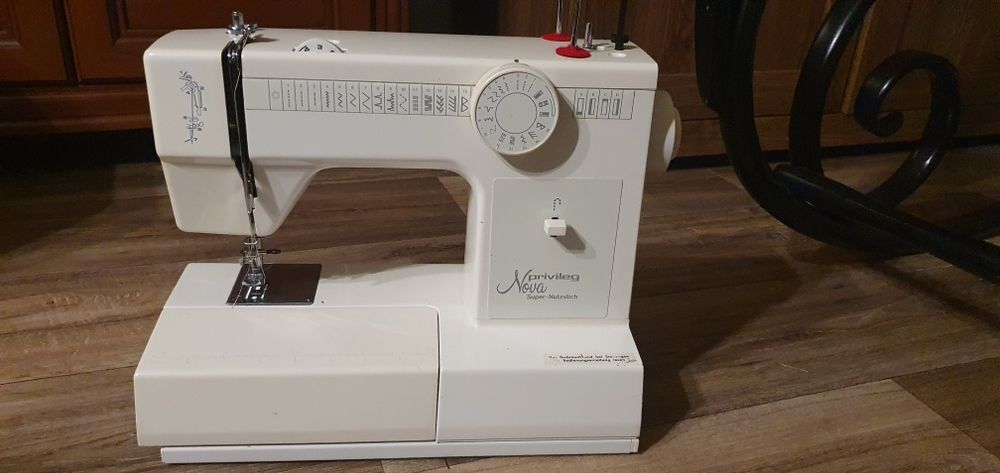 Maszyna do szycia privileg nova