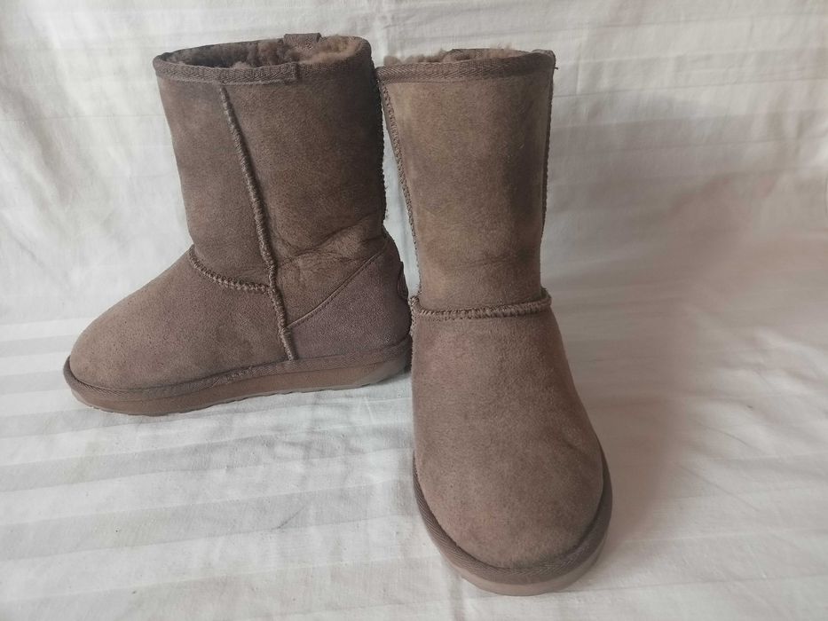Emu roz. 38 /UK 5/ - dł. wkł. 24 cm- skóra -stan BDB