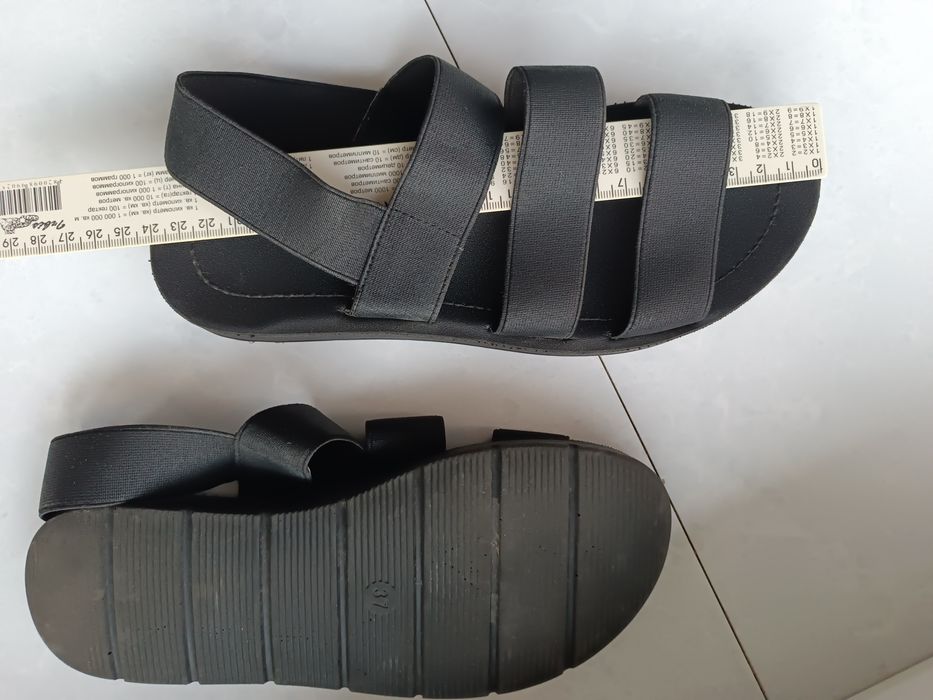 Босоніжки,босоножки,сандалі