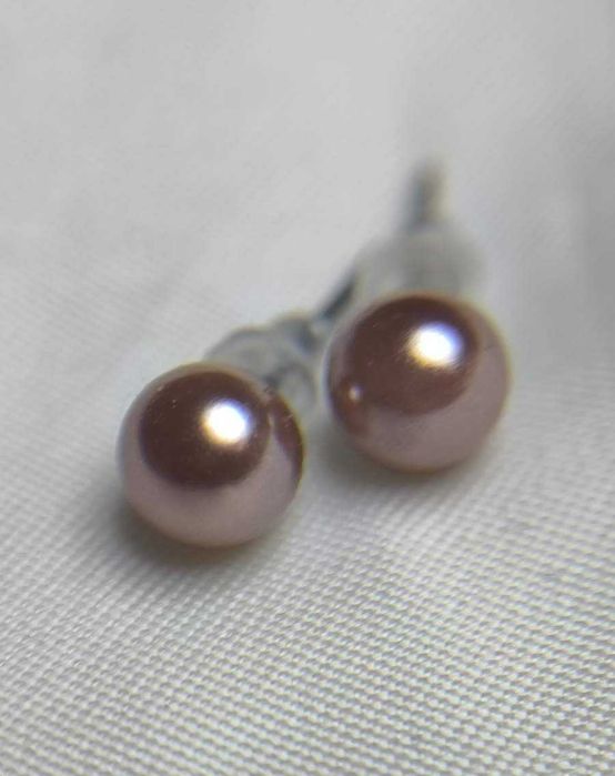 Brincos Pérolas Cor de Rosa - Simples e Elegantes