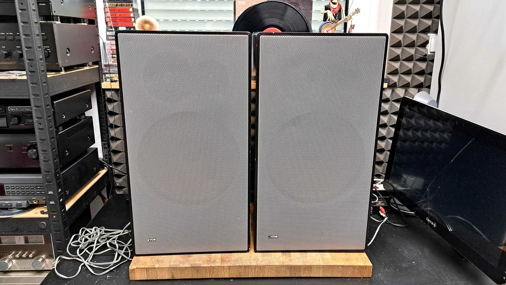 Kolumny Canton LE 900