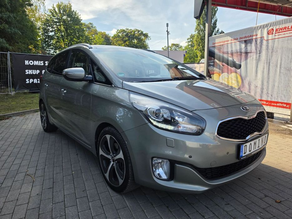 Kia Carens