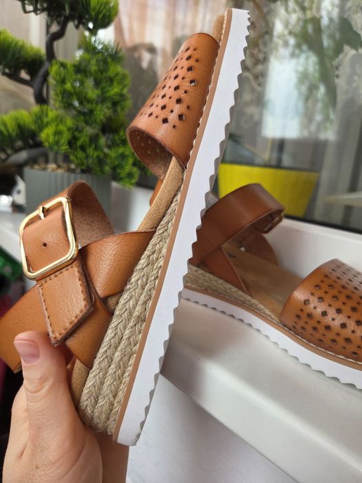 Босоніжки жіночі Skechers Bobs, 37р