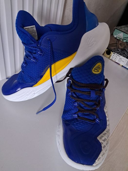 Продам кросівки чоловічі