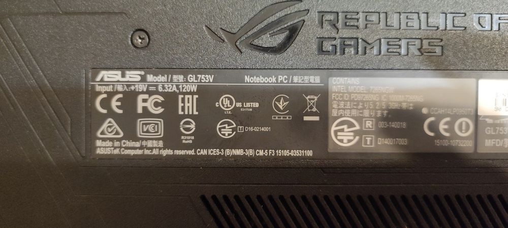Ігровий ноутбук ASUS ROG Strix GL753V