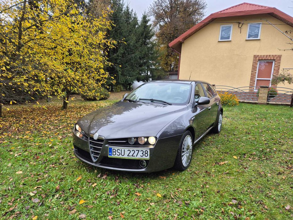 Alfa Romeo 159