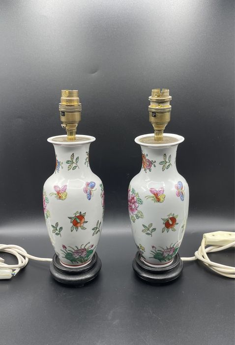 Par de candeeiros antigos em porcelana seculo XIX oriental