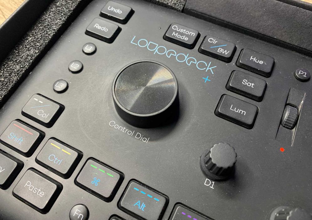 Продам консоль для редагування фото Loupedeck + Plus