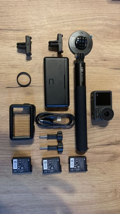 DJI OSMO ACTION 3 Adventure Combo  kamera sportowa + dodatki