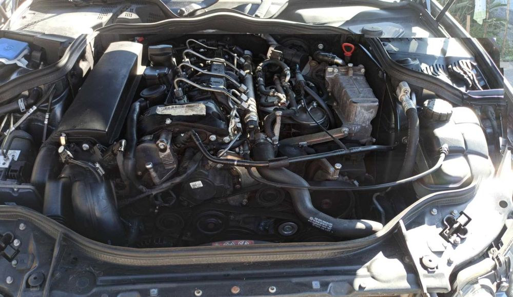 Mercedes e220 w211