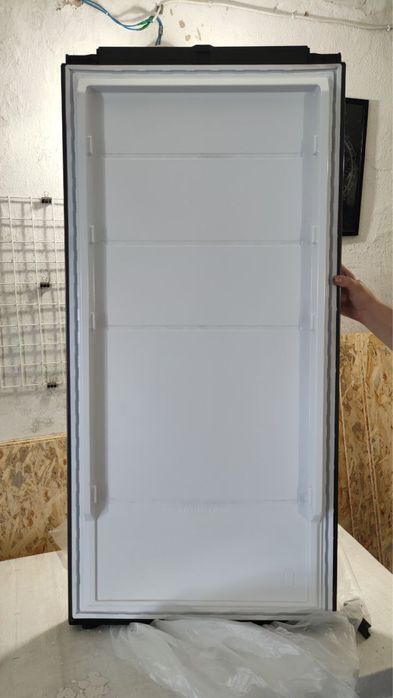 Дверь холодильника Samsung RB38T676FB1