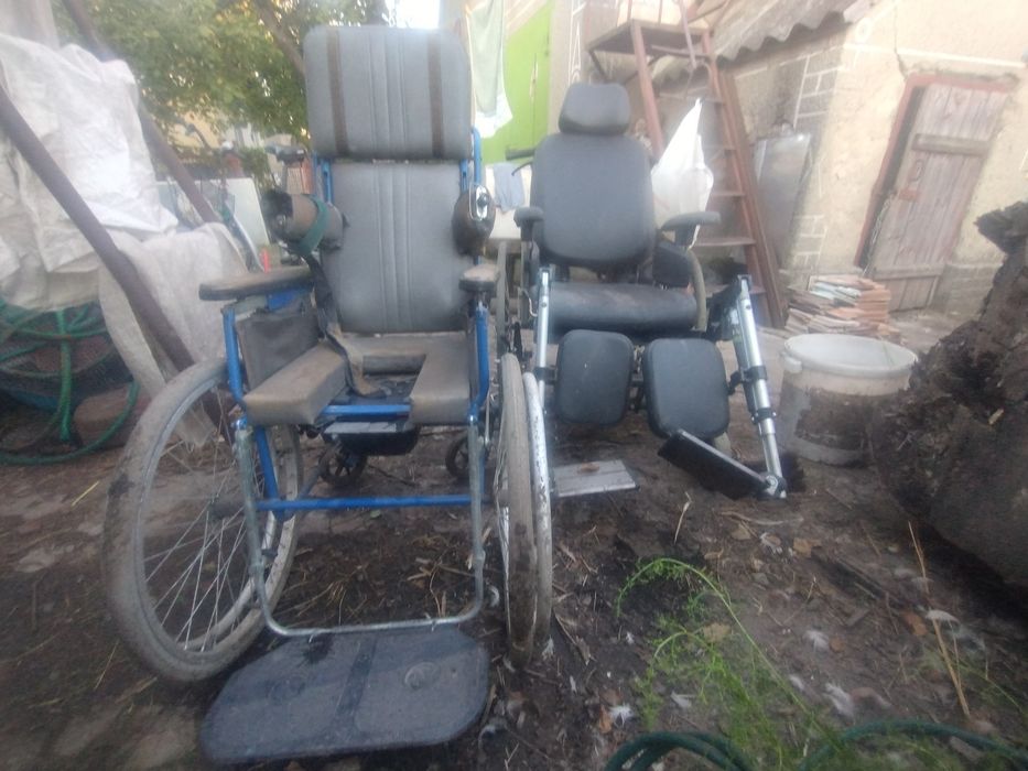 Інвалідні коляски ввіддам