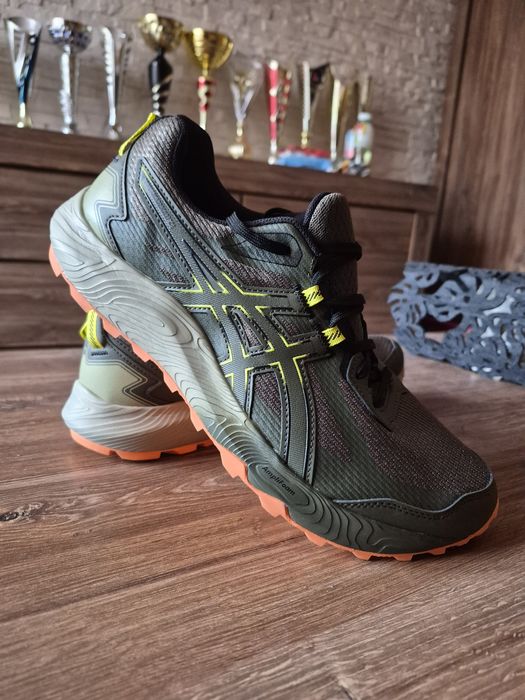 Męskie buty do biegania w terenie ASICS Gel-Kanaku 6 – rozmiar 43,5