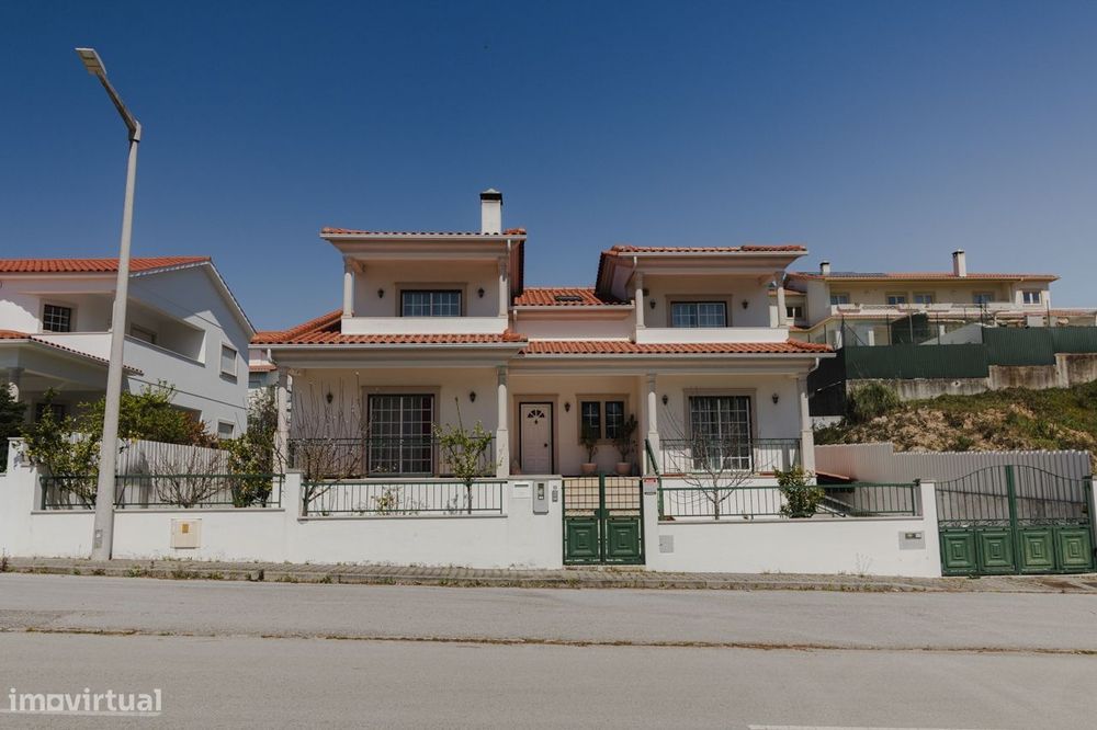 Detached House T4 / Casal de Matos / Leiria