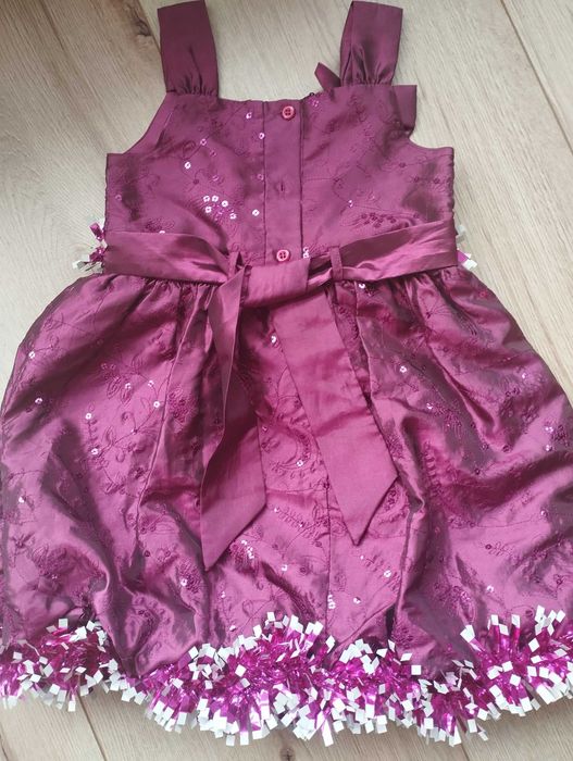 Карнавальний костюм новорічне плаття сукня Іграшка 4-5 р