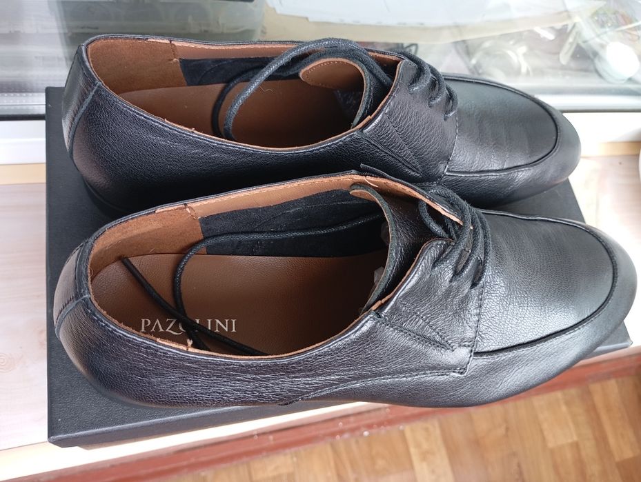 Нові туфлі carlo pazolini 44розмір