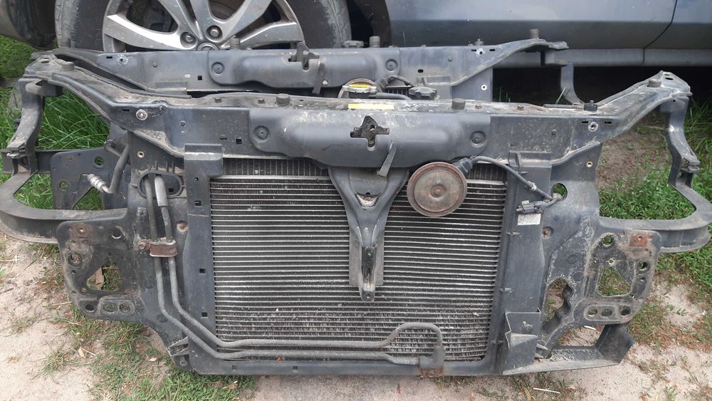 hyundai Getz pas przedni kompletny 1.1 benzyna lub 1.5 dizel